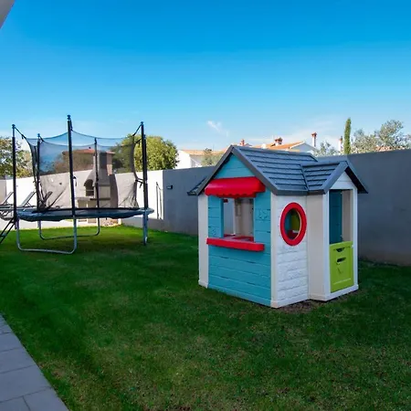 Elite 1 & 2 With Two Pools וילה *