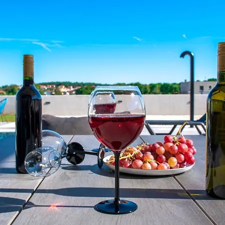 וילה Elite 1 & 2 With Two Pools *