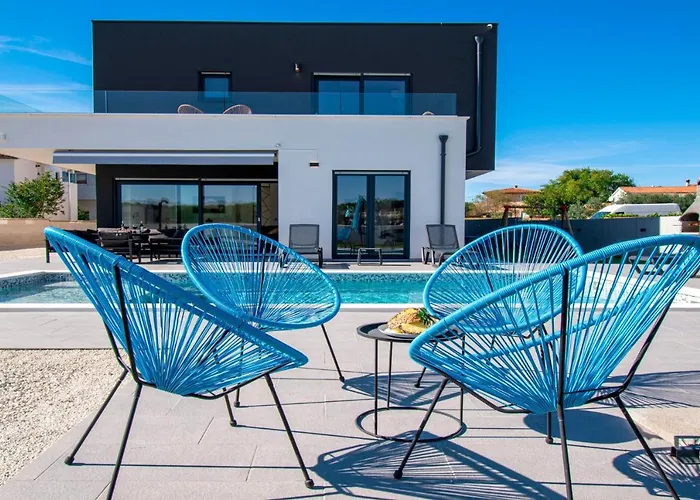 Вілла Elite 1 & 2 With Two Pools *