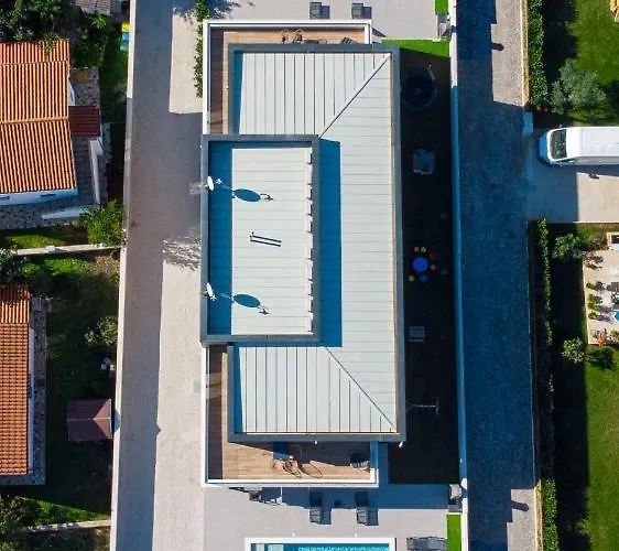 Вілла Elite 1 & 2 With Two Pools *