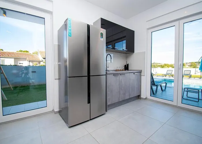 Villa Elite 1 & 2 With Two Pools *