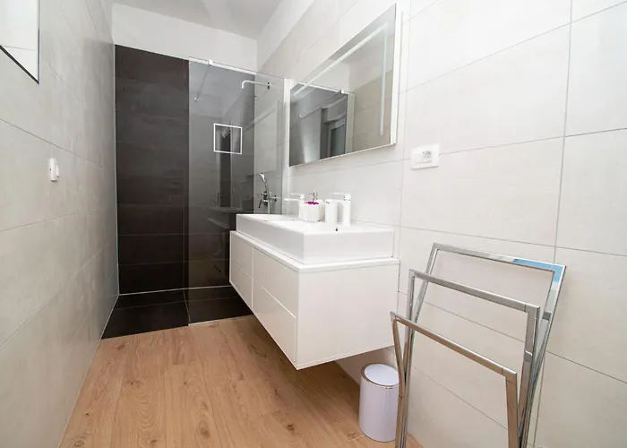 Villa Elite 1 & 2 With Two Pools *