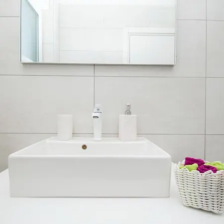 Vila Elite 1 & 2 With Two Pools